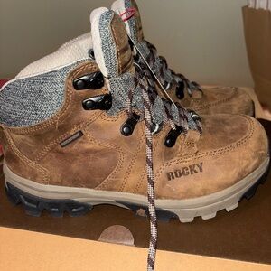 Rocky Brown and Gray Lace Up Boots with Rugged Design